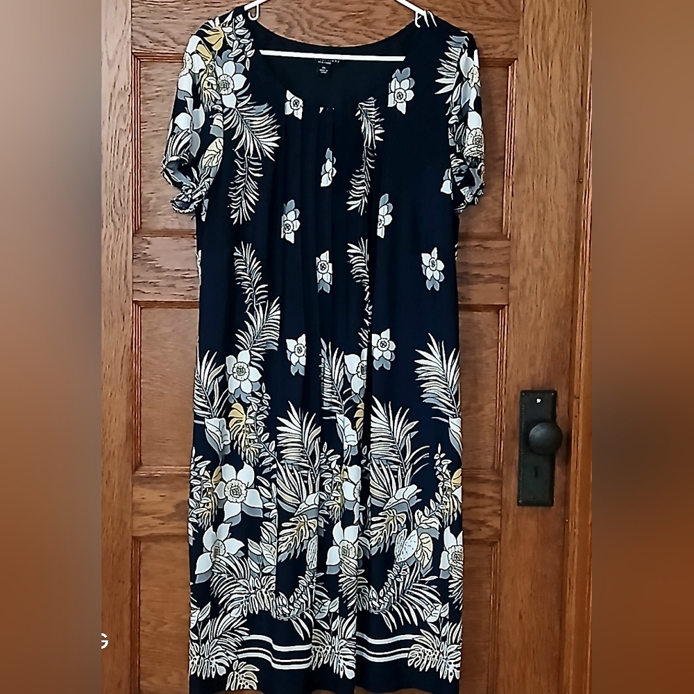 Perceptions Navy Floral Maxi Dress with Cream & Light Yellow Accents